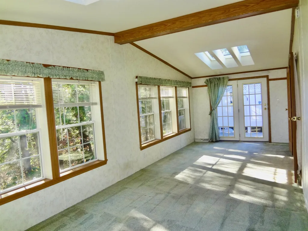 23 Magnolia Lane Belmont NH 03220