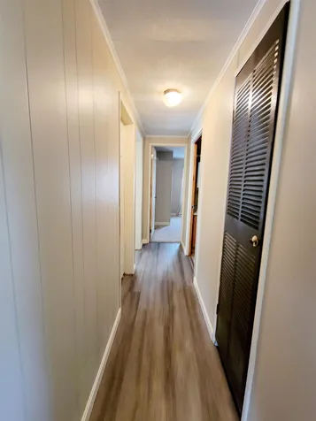 22 Agent Road Raymond NH 03077