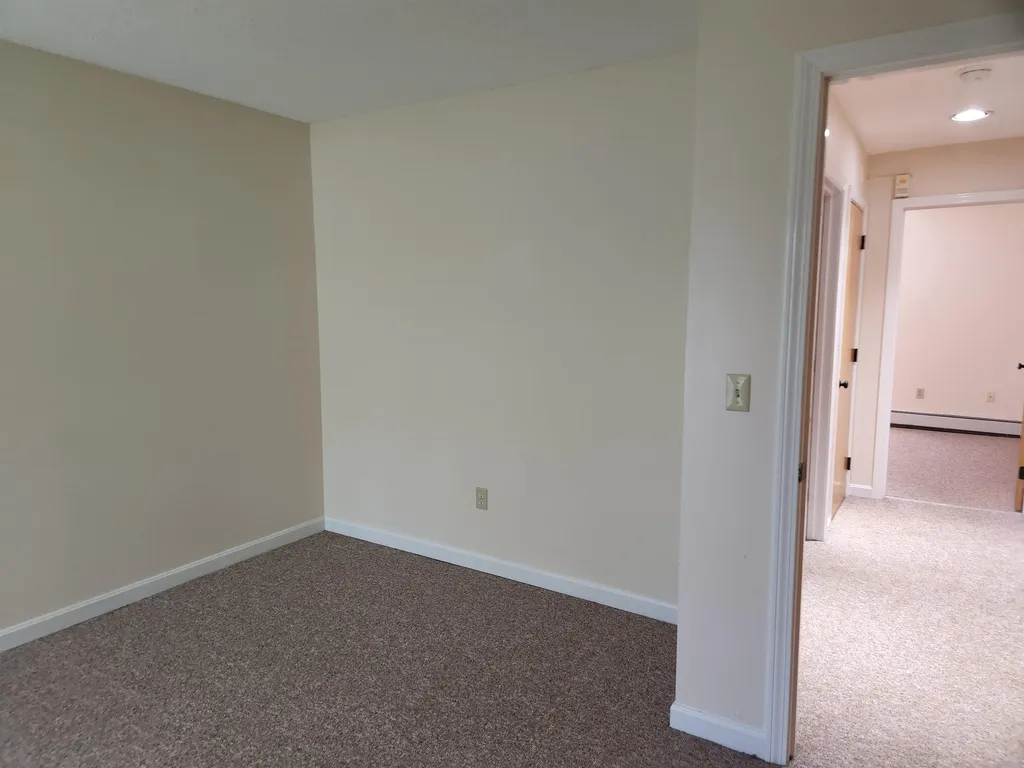 43 Marsten Lane Enfield NH 03748