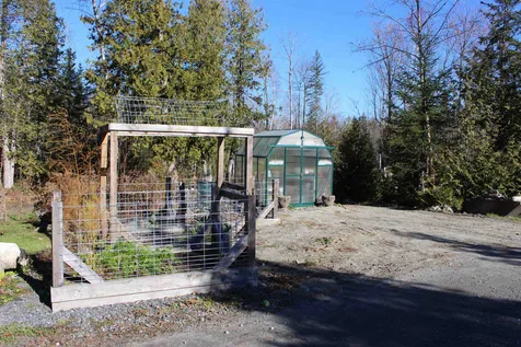 4276 New Duck Pond Road Sheffield VT 05866