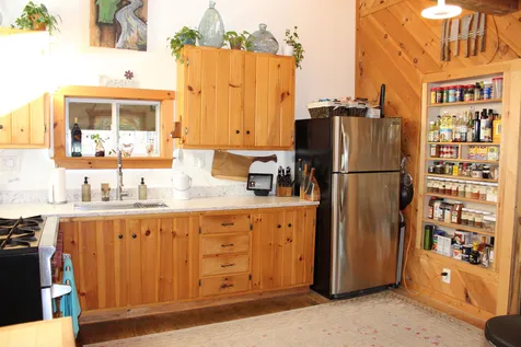 4276 New Duck Pond Road Sheffield VT 05866