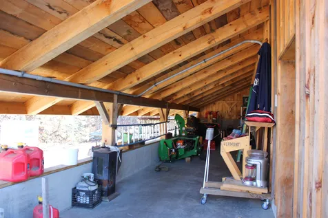 4276 New Duck Pond Road Sheffield VT 05866