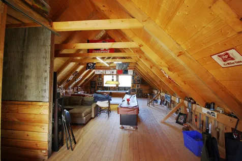 4276 New Duck Pond Road Sheffield VT 05866