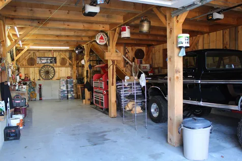 4276 New Duck Pond Road Sheffield VT 05866
