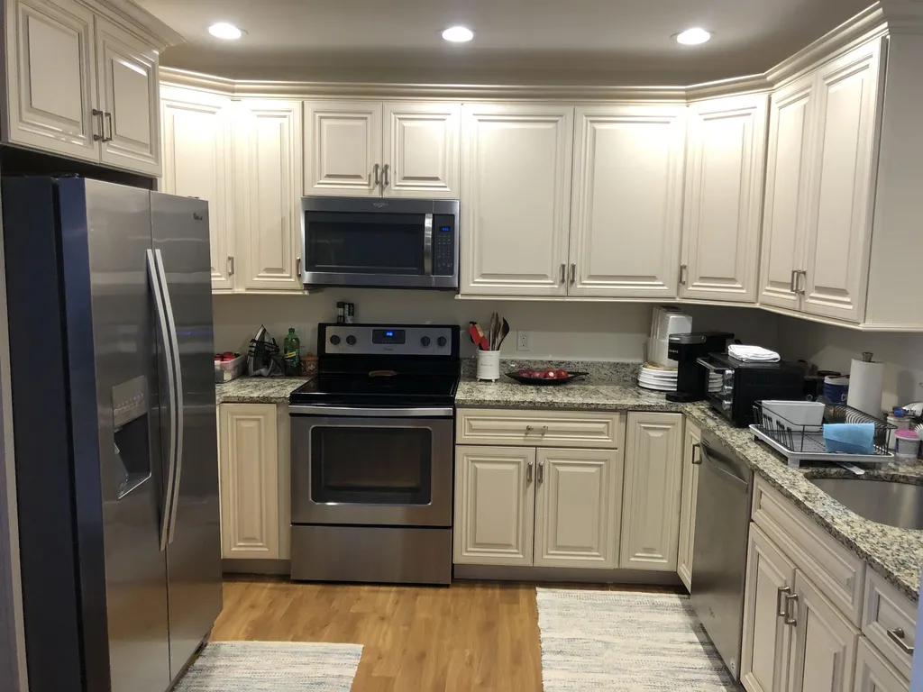 19 Kendall Pond Road Derry NH 03038