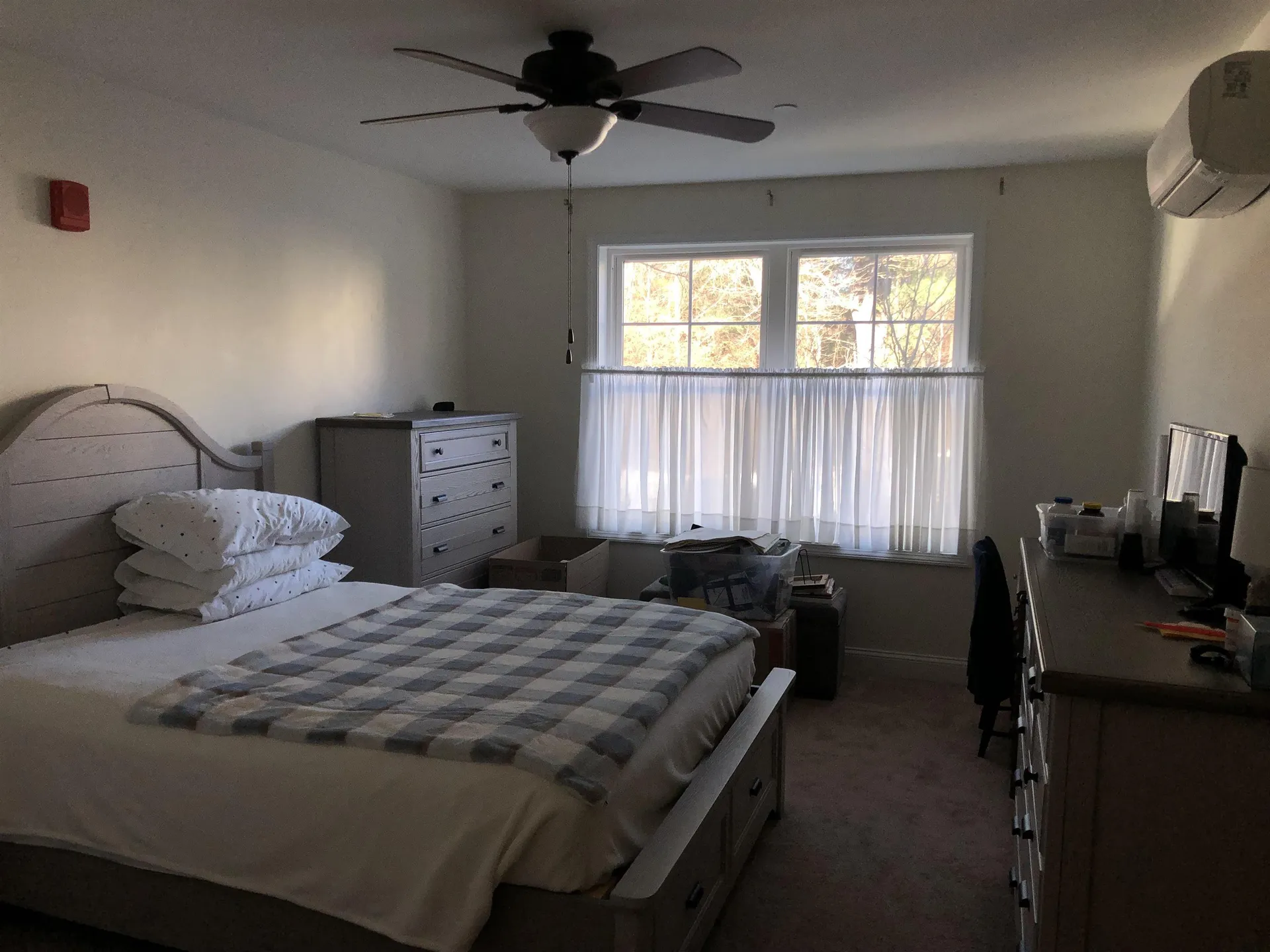 19 Kendall Pond Road Derry NH 03038