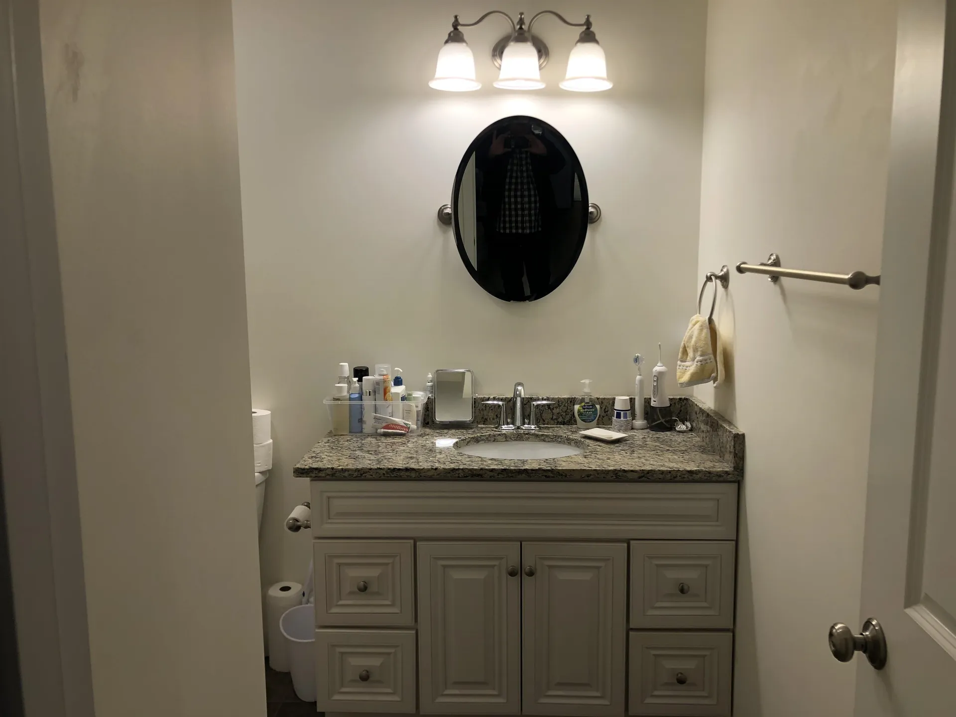 19 Kendall Pond Road Derry NH 03038