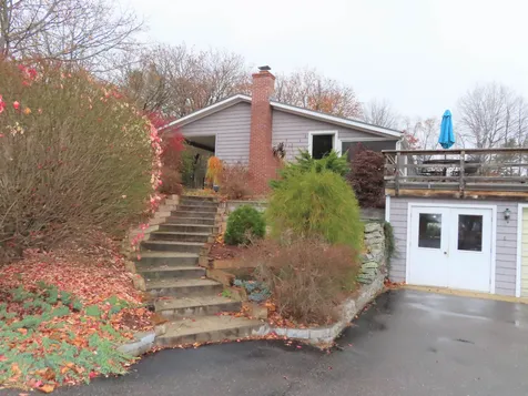 239 Matthews Road Swanzey NH 03446