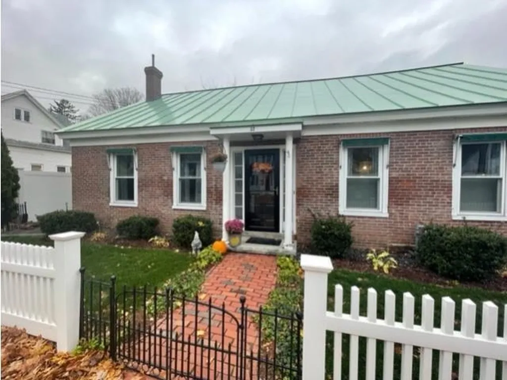 32 Beaver Street Keene NH 03431