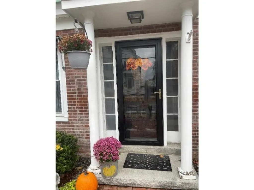 32 Beaver Street Keene NH 03431