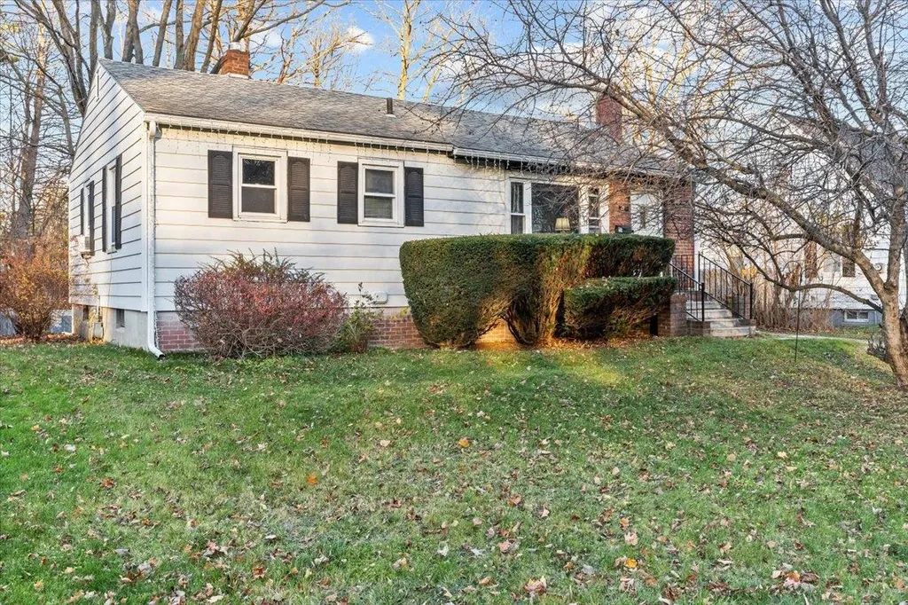 131 Iroquois Avenue Essex Junction VT 05452