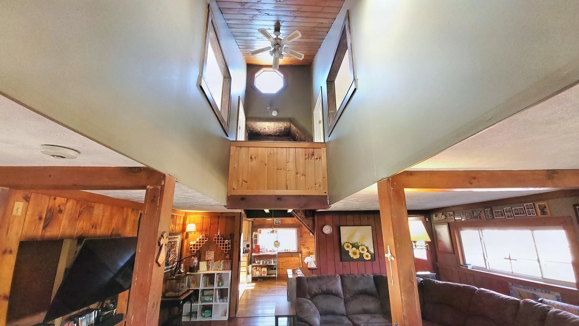 27 Hodge Road Lancaster NH 03584