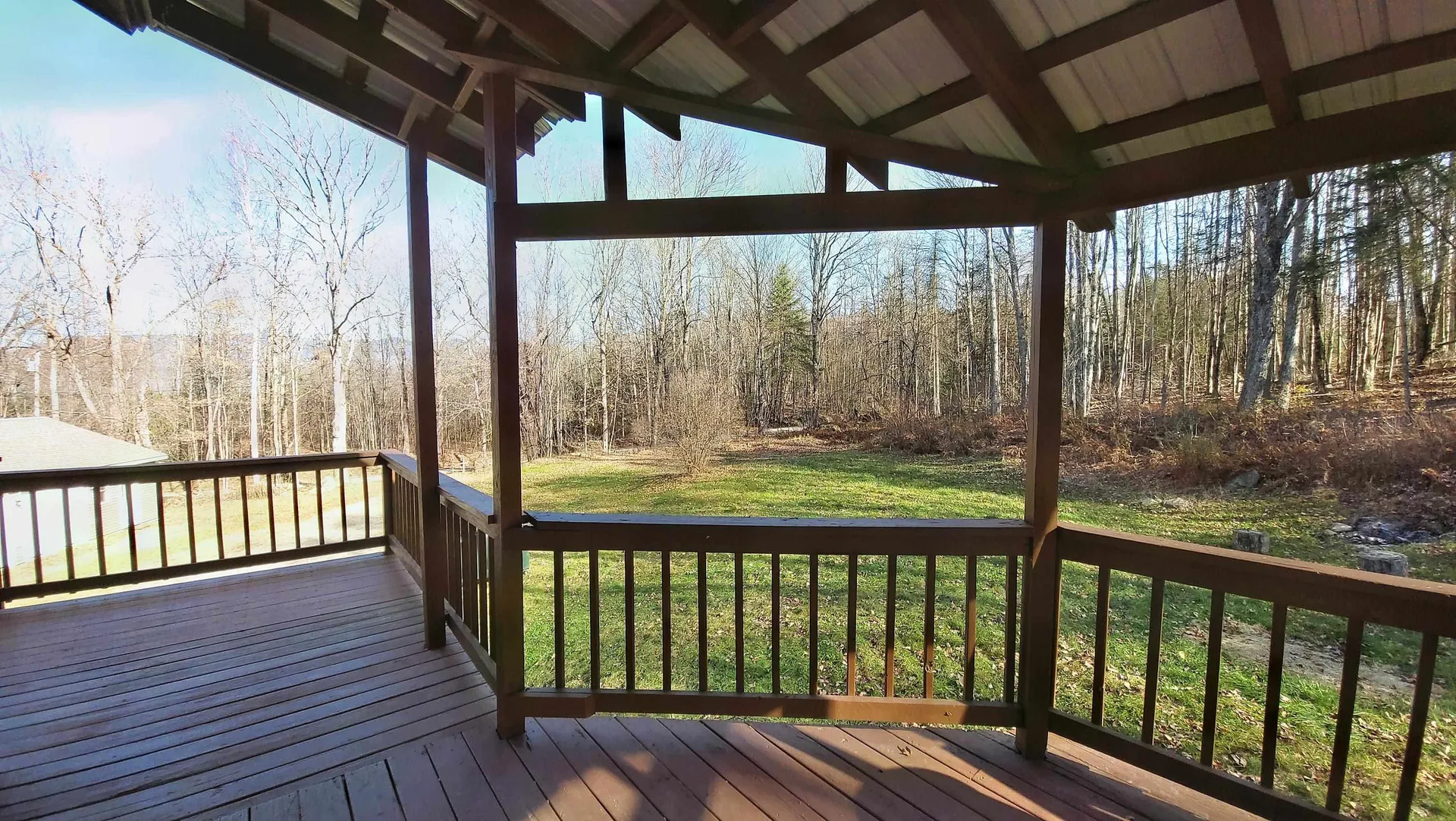 27 Hodge Road Lancaster NH 03584