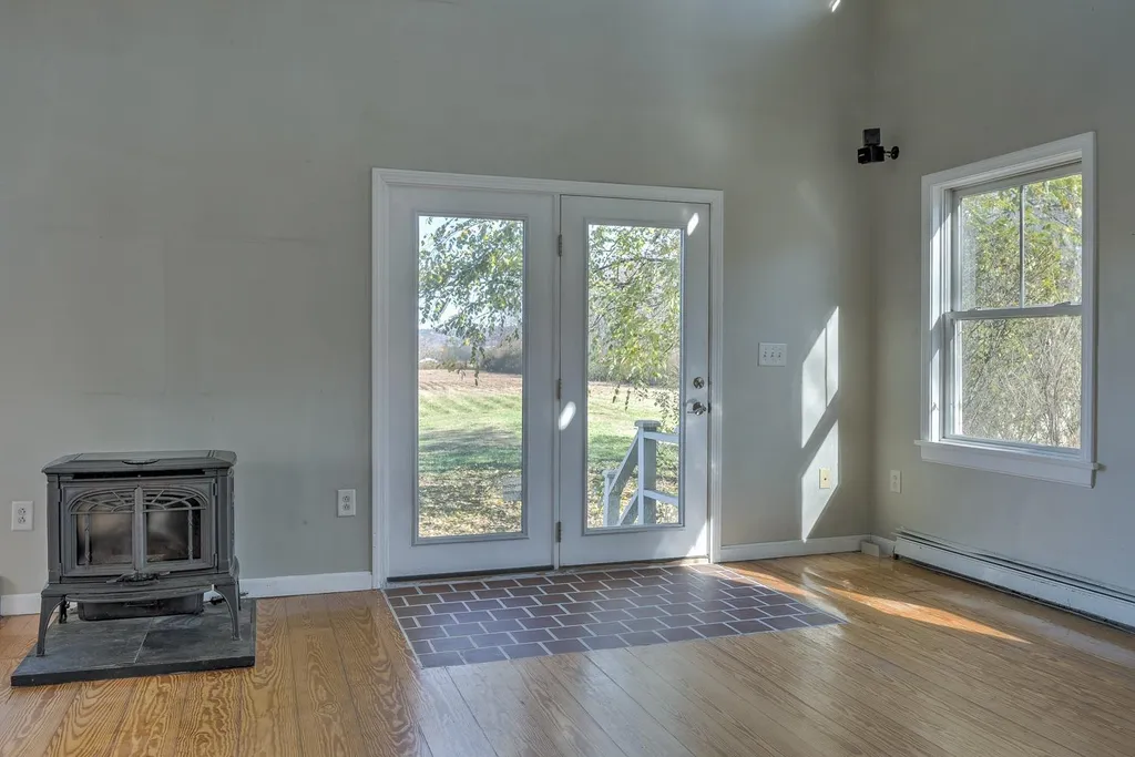 18 Old Moore Road Westmoreland NH 03467