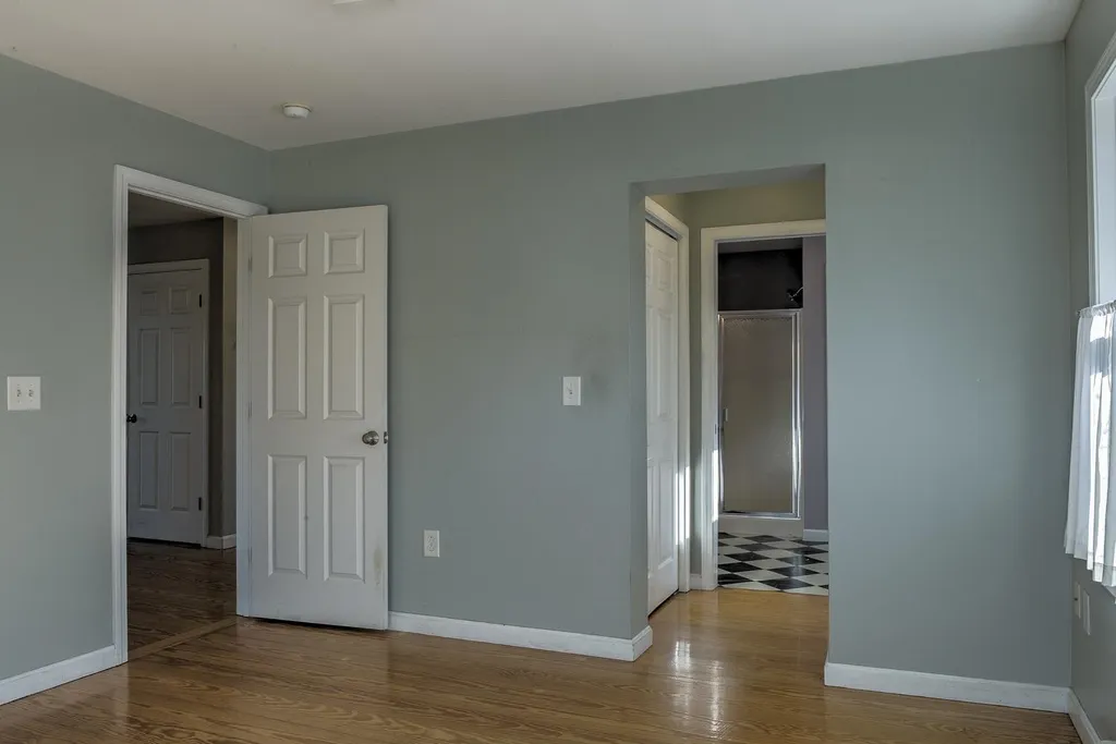 18 Old Moore Road Westmoreland NH 03467