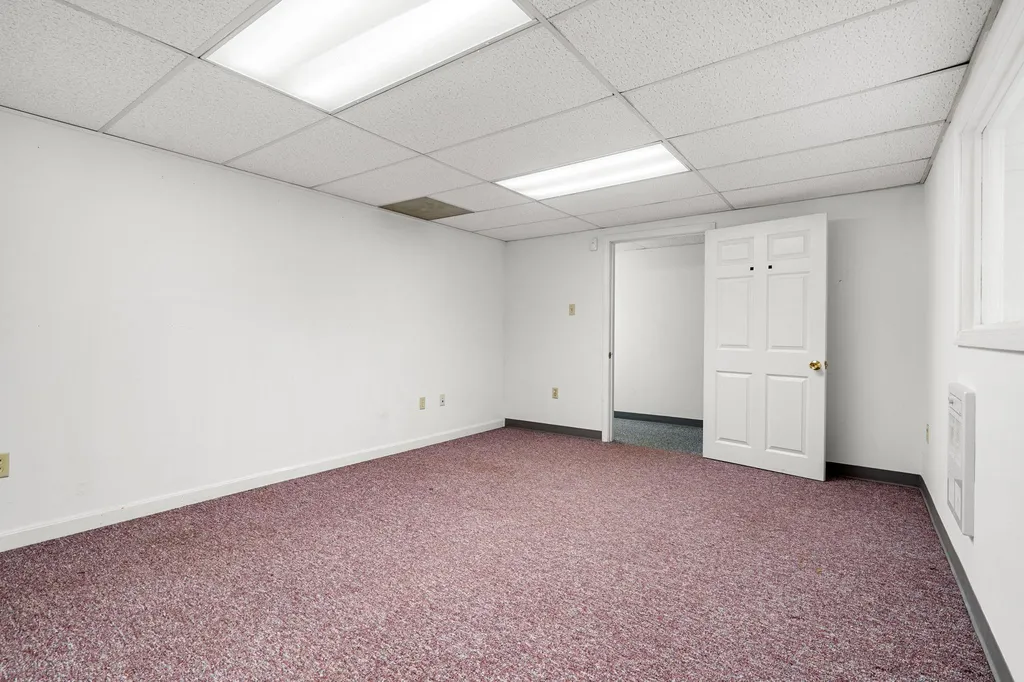 28 Haverhill Road Windham NH 03053