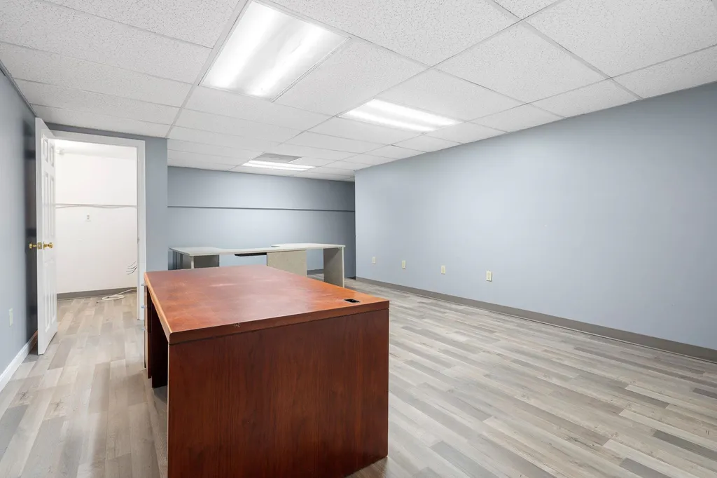 28 Haverhill Road Windham NH 03053