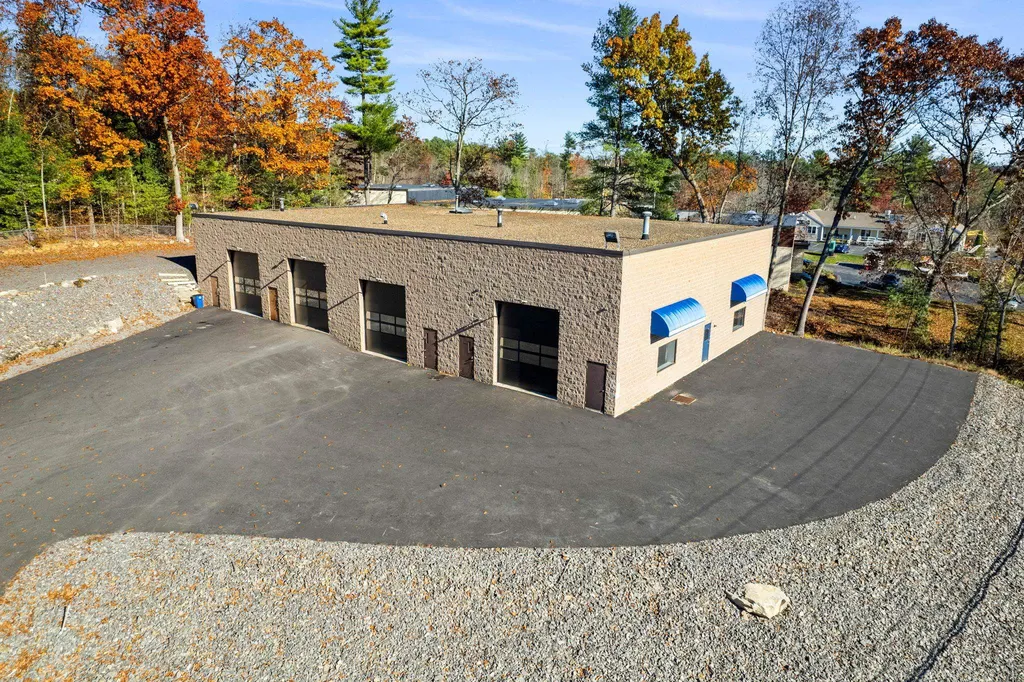 28 Haverhill Road Windham NH 03053