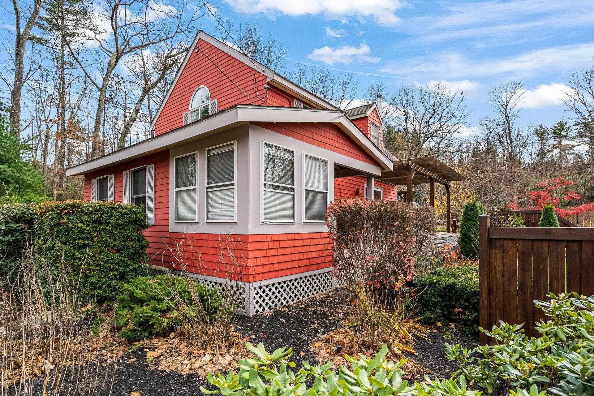 33 Litchfield Road Londonderry NH 03053