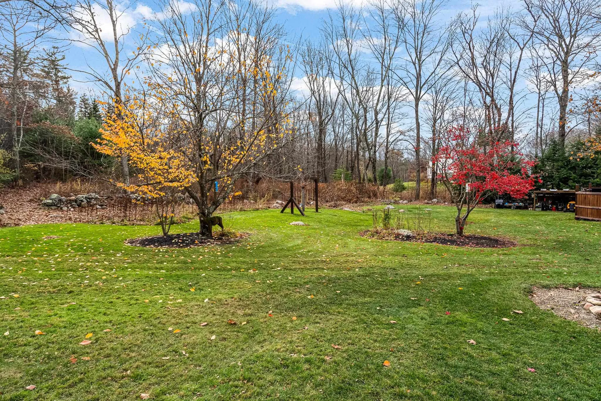 33 Litchfield Road Londonderry NH 03053