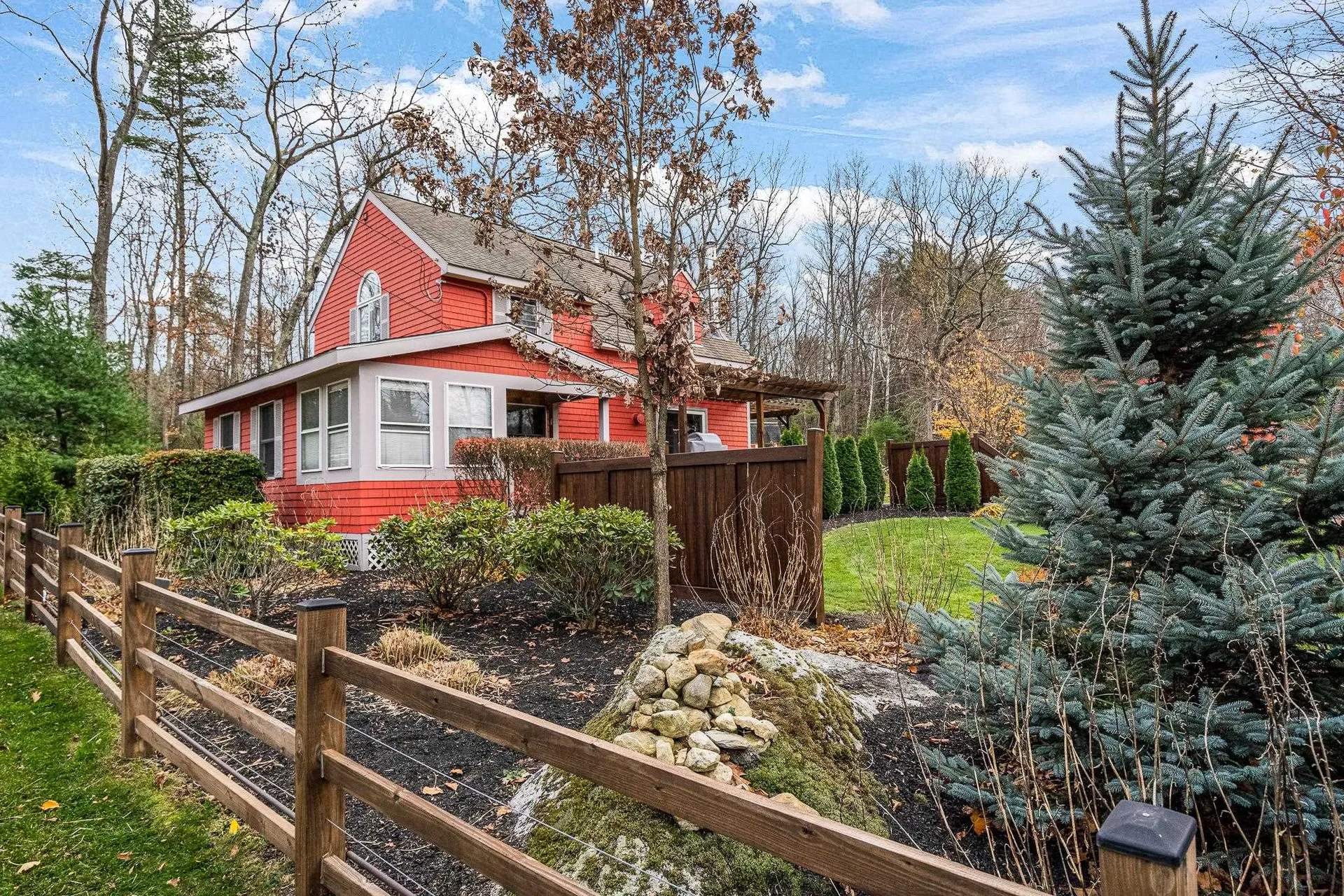 33 Litchfield Road Londonderry NH 03053