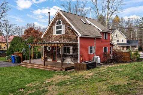 33 Litchfield Road Londonderry NH 03053