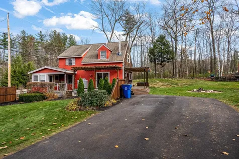 33 Litchfield Road Londonderry NH 03053