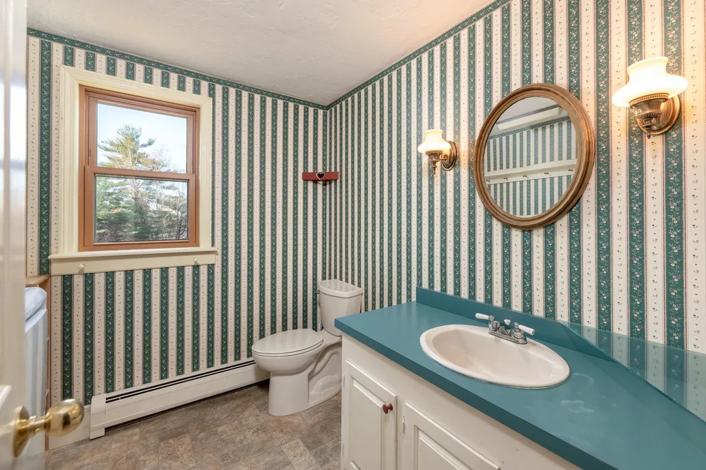 38 Ambrose Road Meredith NH 03253