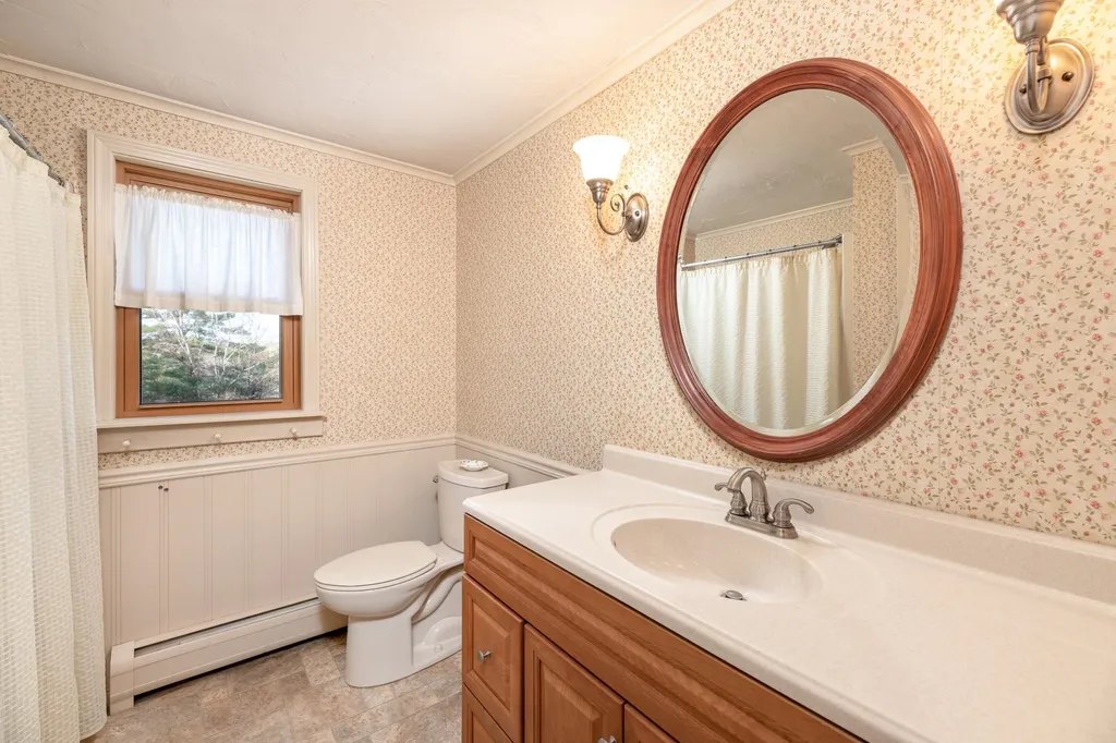 38 Ambrose Road Meredith NH 03253