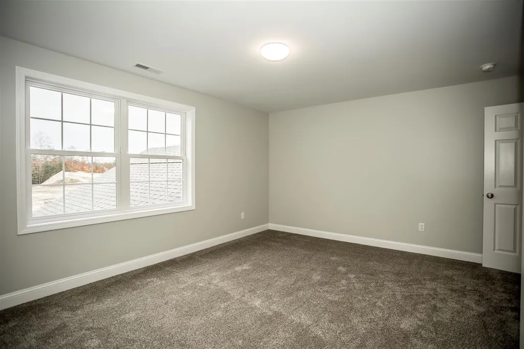 702 Southfield Lane Peterborough NH 03458