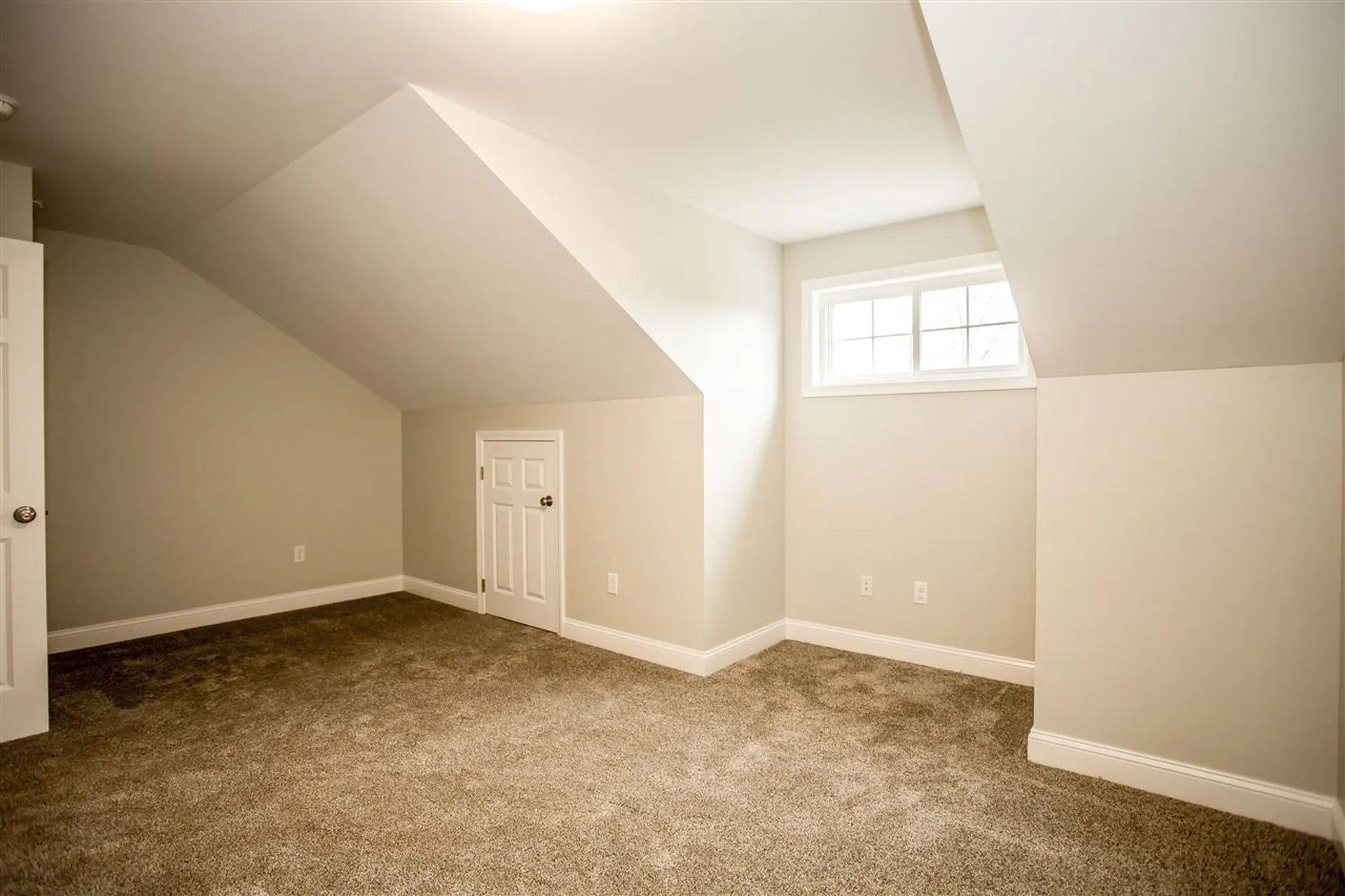 702 Southfield Lane Peterborough NH 03458
