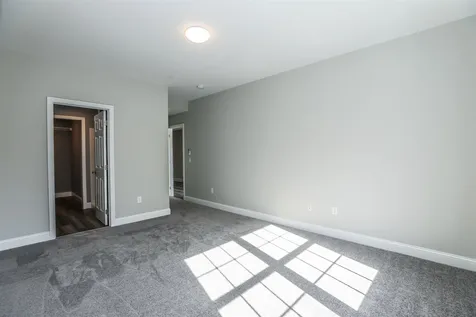 702 Southfield Lane Peterborough NH 03458