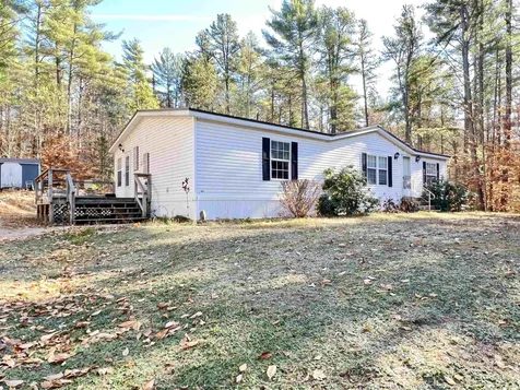 894 Green Mountain Road Effingham NH 03882