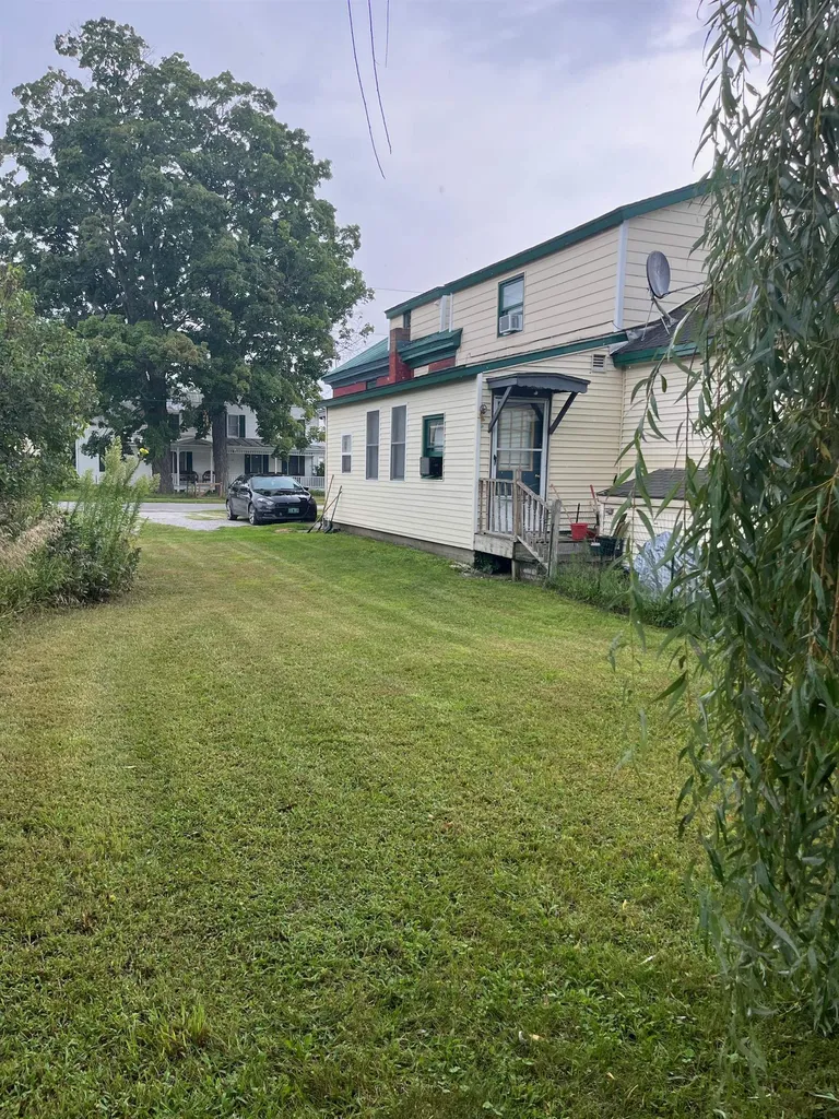 28 Greenwich Street Swanton VT 05488