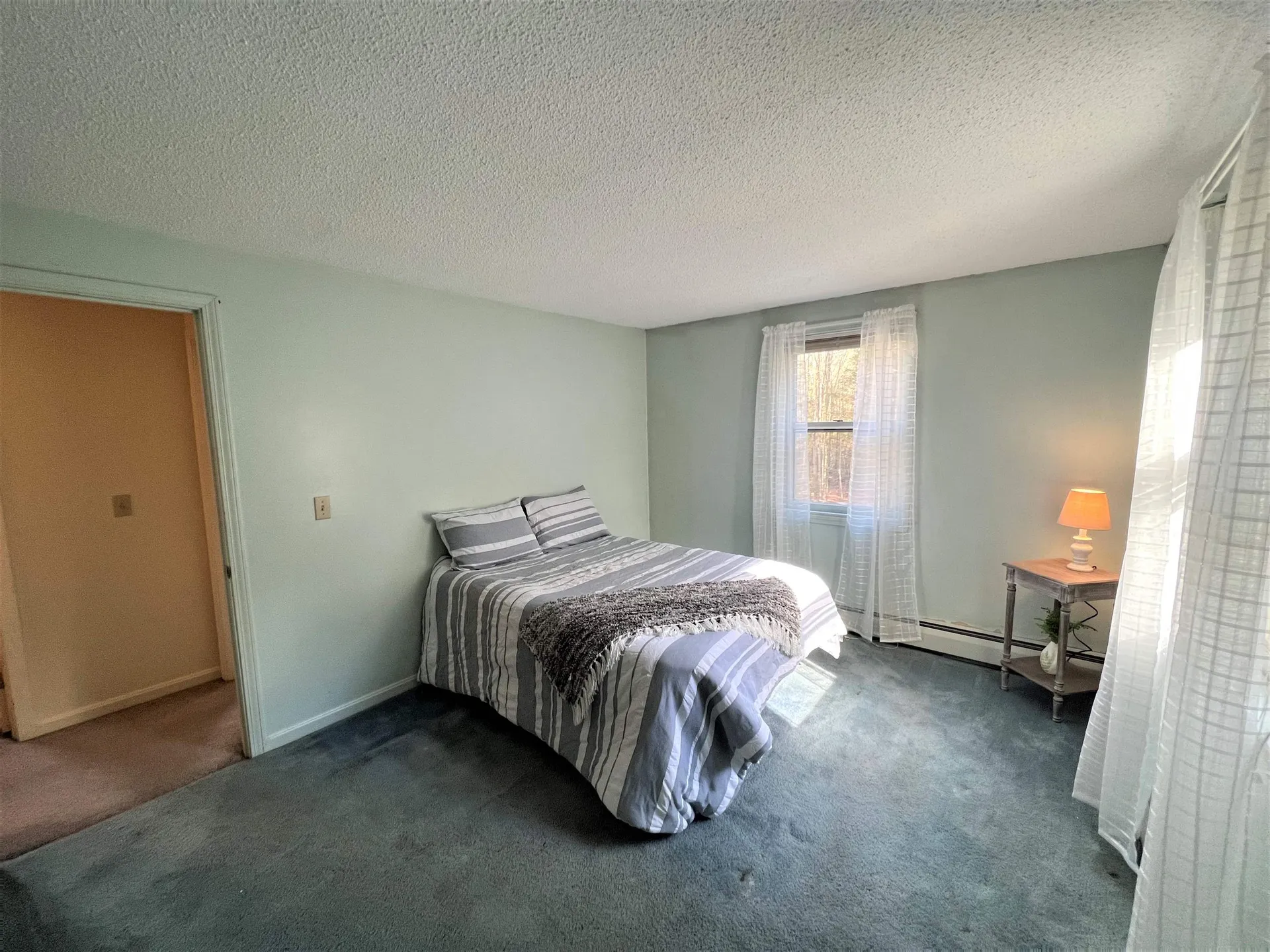 412 Whittier Drive Fremont NH 03044