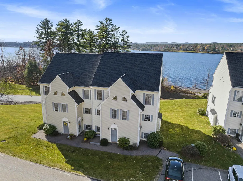 16 Brady Way Laconia NH 03246