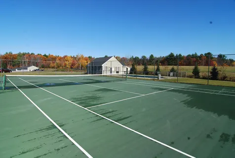 16 Brady Way Laconia NH 03246