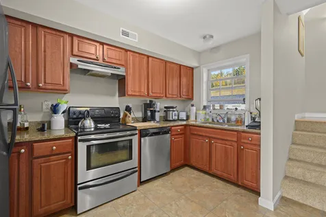 16 Brady Way Laconia NH 03246