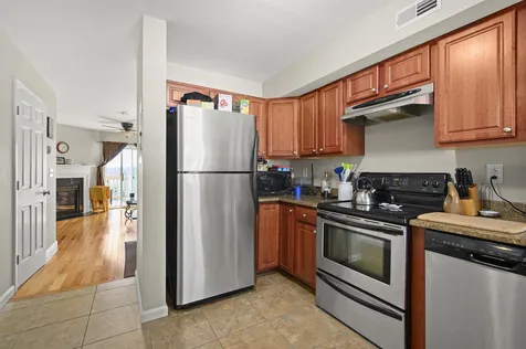 16 Brady Way Laconia NH 03246