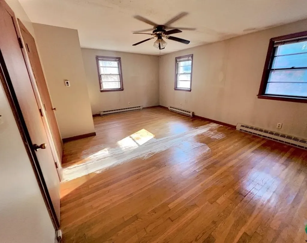 26 Nashua Road Pelham NH 03076