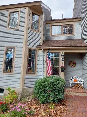 28 Windsor Square Laconia NH 03246