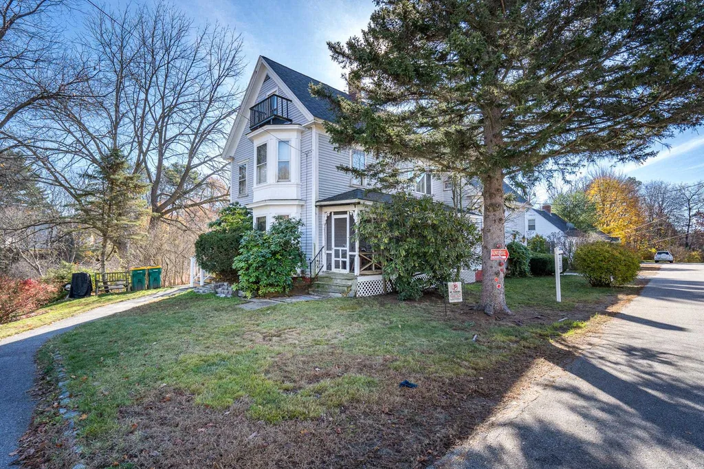 20 Plante Street Rochester NH 03867