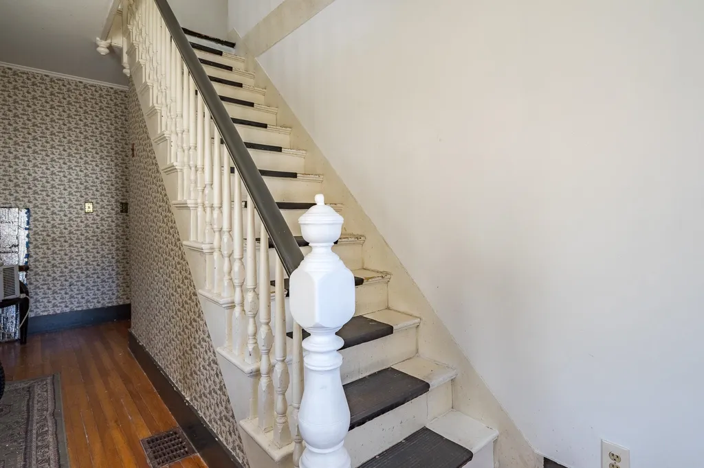 20 Plante Street Rochester NH 03867