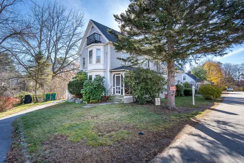 20 Plante Street Rochester NH 03867