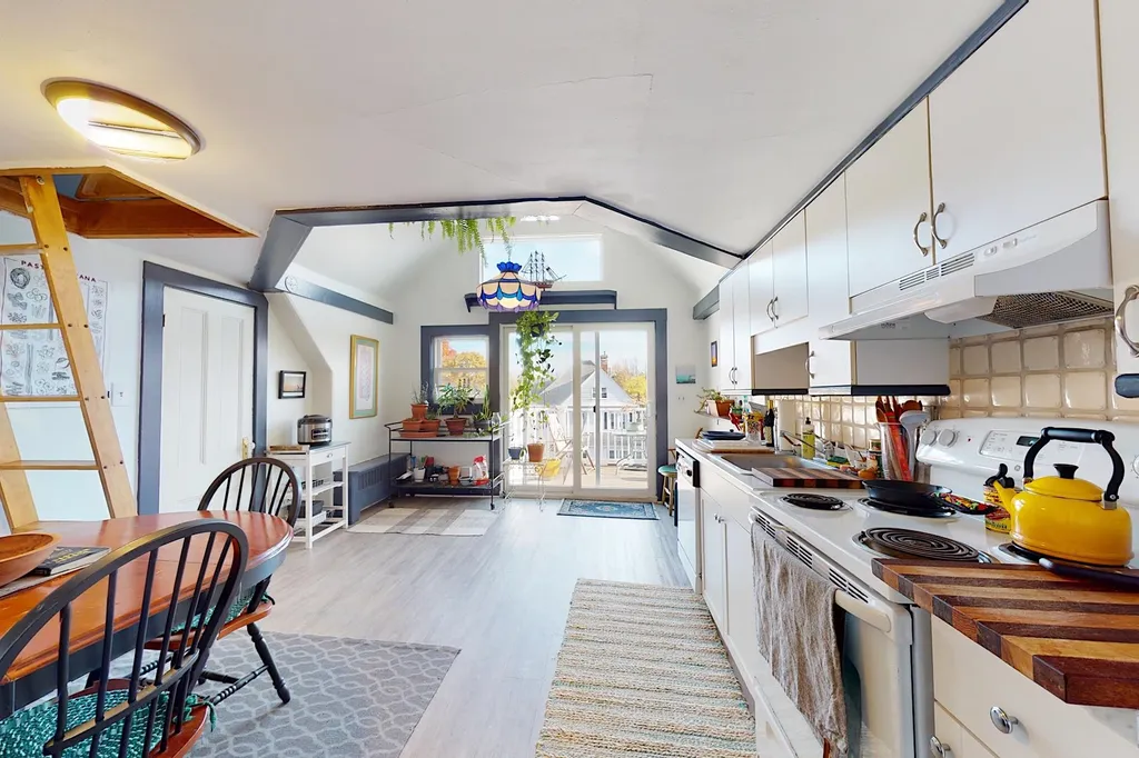 68 Perkins Road Rye NH 03862