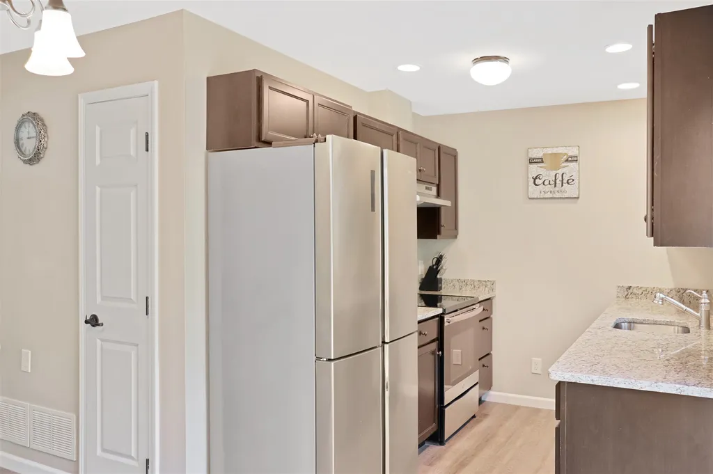 15b Margarets Way Ossipee NH 03864
