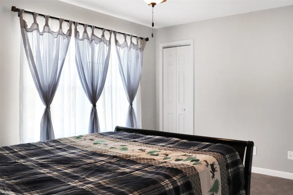 15b Margarets Way Ossipee NH 03864