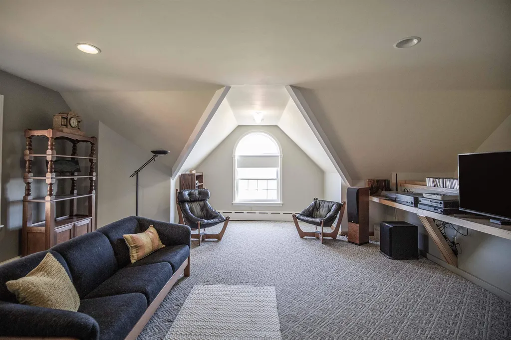 92 Grandview Drive Weare NH 03281