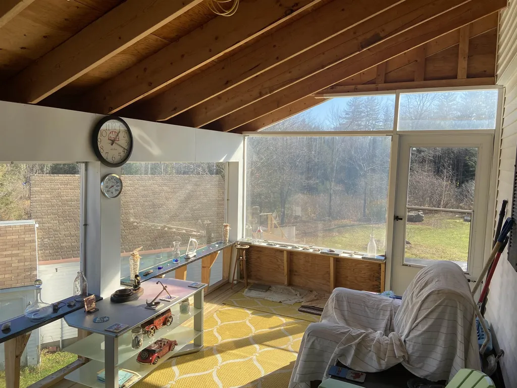 11 Oak Drive Gilsum NH 03448