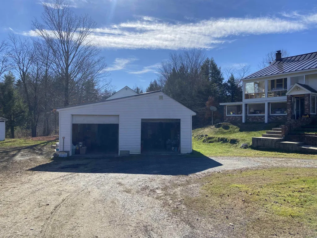 11 Oak Drive Gilsum NH 03448